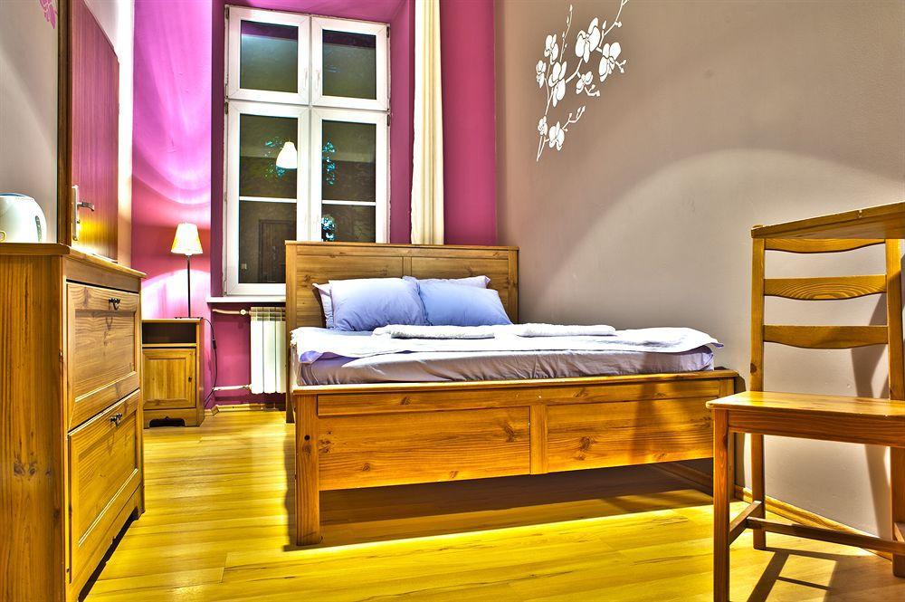 Nathan'S Villa Hostel Warszawa Eksteriør bilde