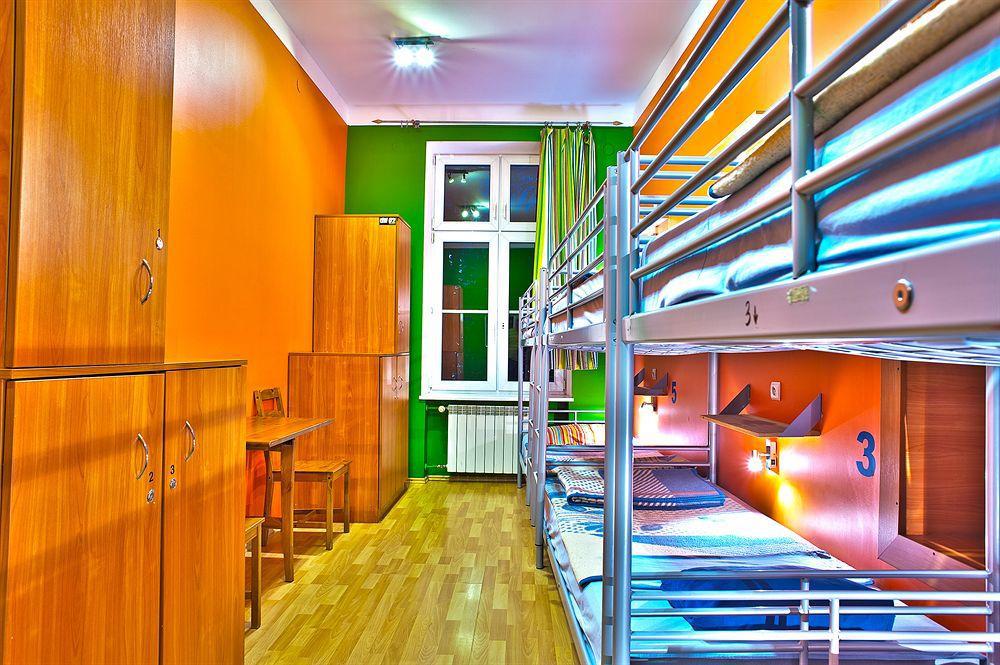 Nathan'S Villa Hostel Warszawa Eksteriør bilde